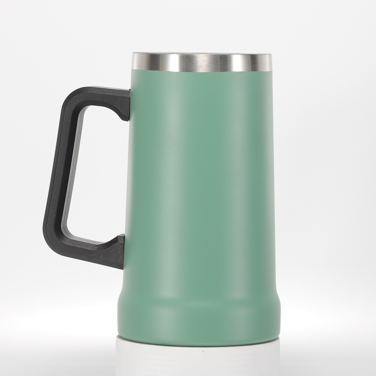 beer mug with handle