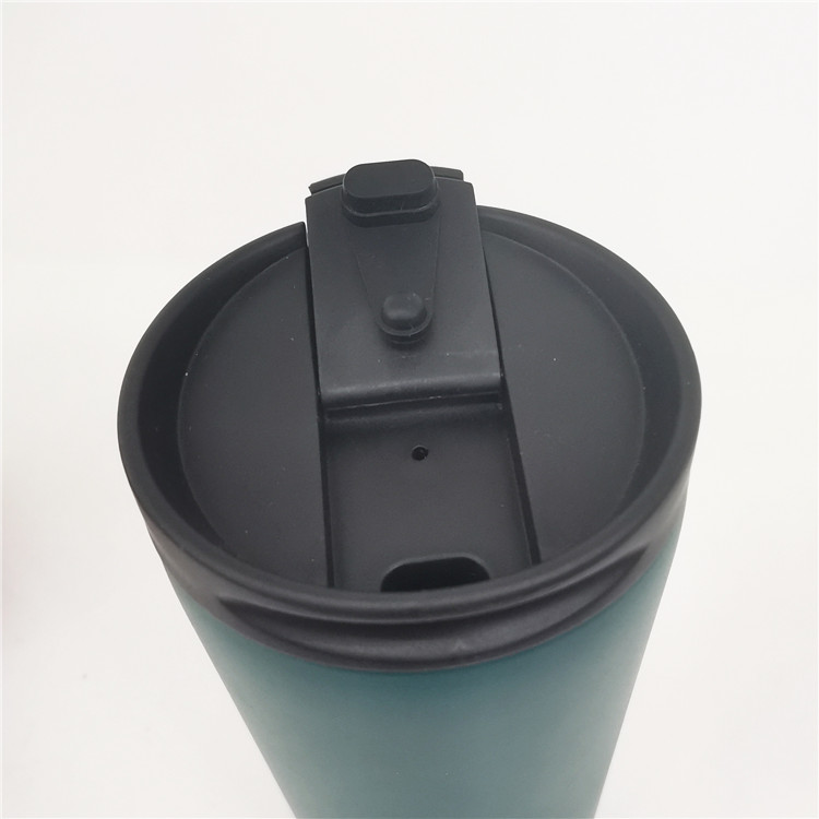 travel mug Snap lid detail